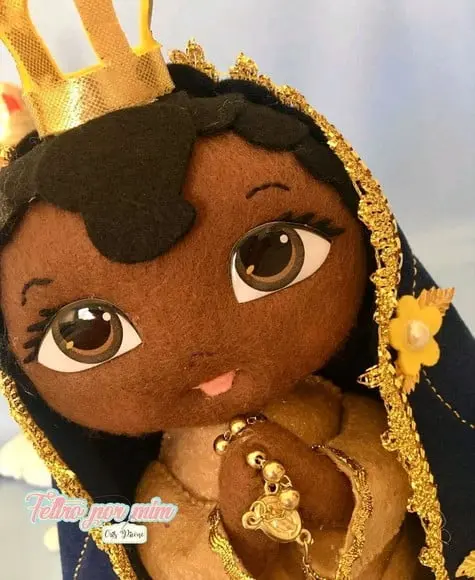 Nossa senhora Aparecida em feltro