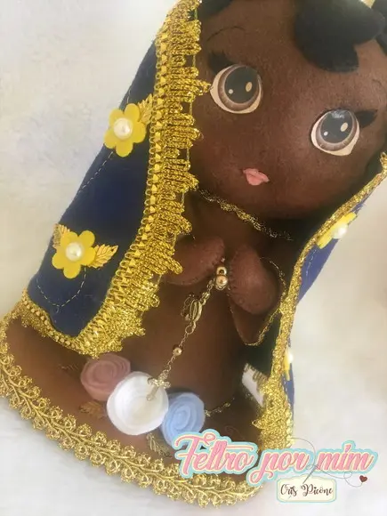 Nossa senhora Aparecida em feltro