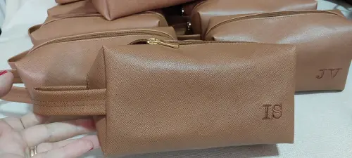 Necessaire