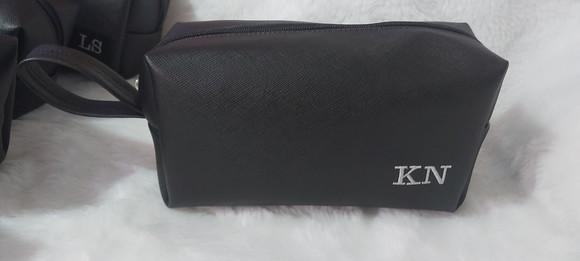 10 Necessaire com Alça Lateral