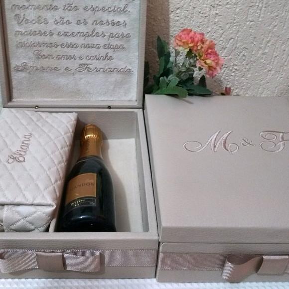 Caixas personalizadas