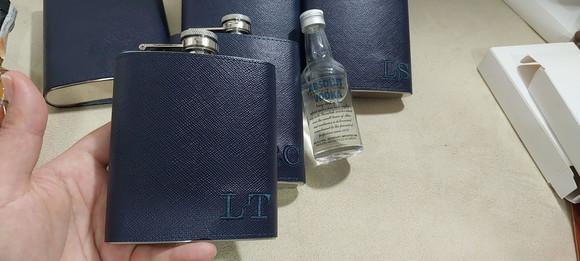 Cantil em Couro Personalizado