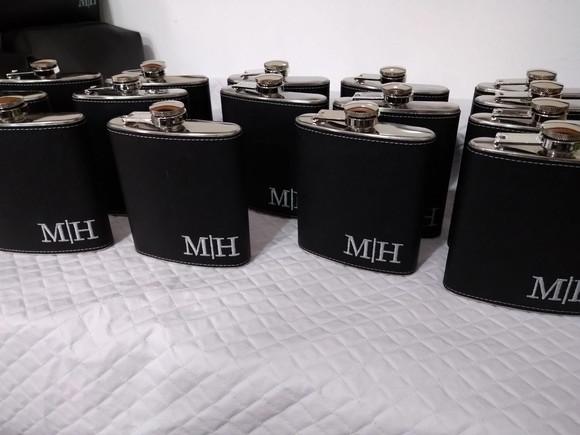 Cantil Em Couro Personalizado