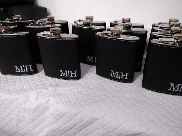 Cantil Em Couro Personalizado
