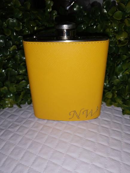 Cantil Padrinho Couro Prada Amarelo