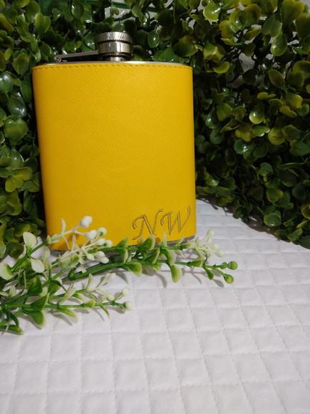 Cantil Padrinho Couro Prada Amarelo