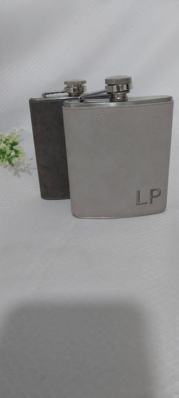 Cantil Personalizado Couro Cinza Claro