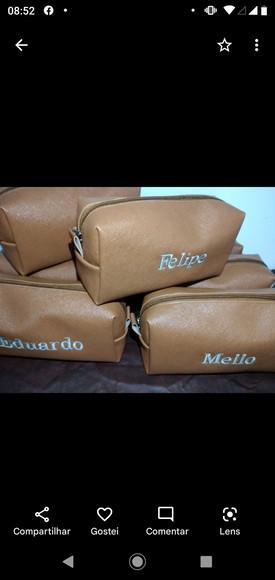 Kit Padrinho Nécessaire e Cantil em Couro.