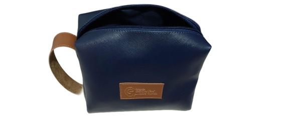 Necessaire