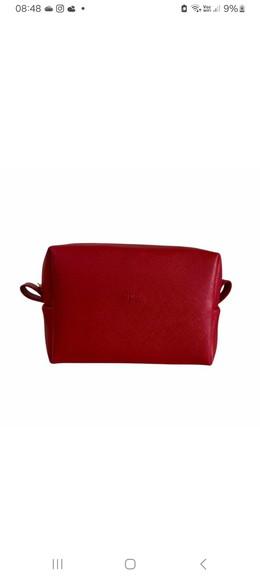 Necessaire