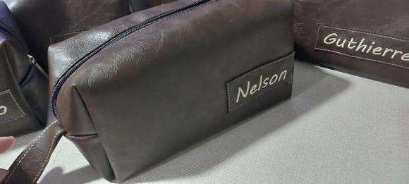 Necessaire Bordada