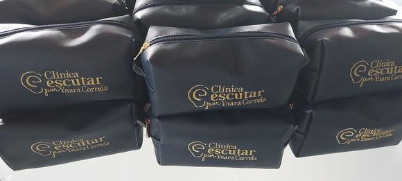 Necessaire Box com Logo Bordada