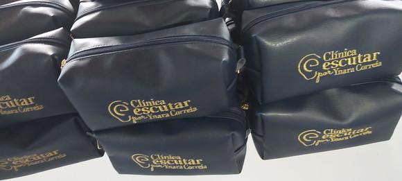 Necessaire Box com Logo Bordada