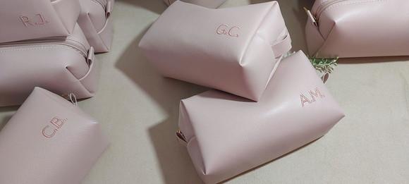 Necessaire em Couro Nude