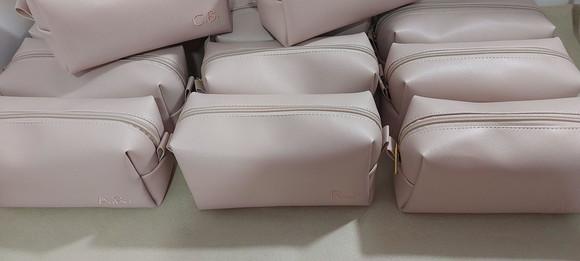 Necessaire em Couro Nude