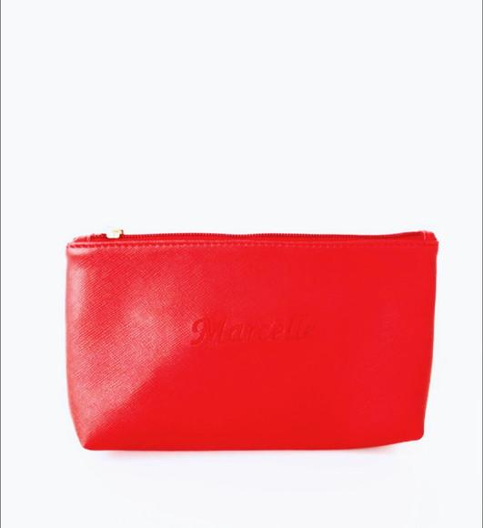 Necessaire em couro personalizada