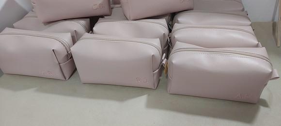 Necessaire em Couro Nude