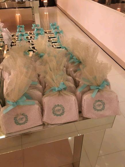 Necessaire em couro personalizada