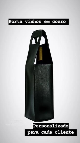 Porta Vinhos