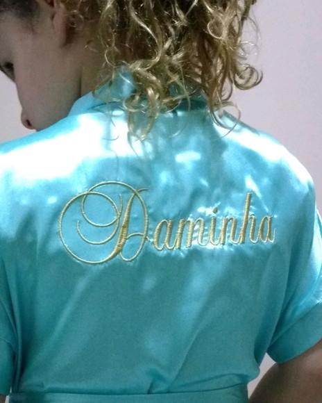 Robe infantil bordado
