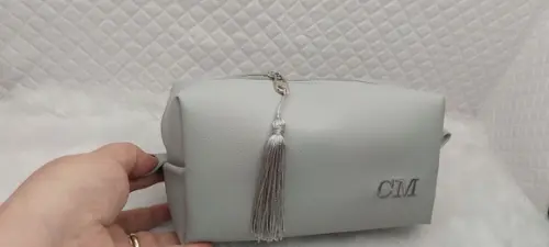 10 Necessaire
