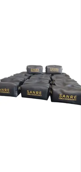 30 Necessaire