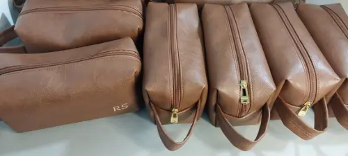40 Necessaire com Duas Personalização