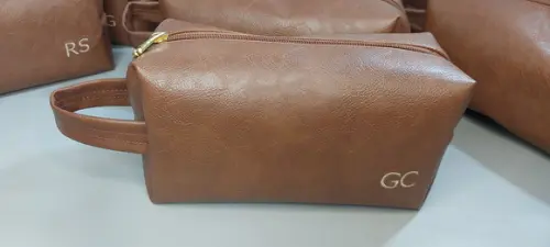 40 Necessaire com Duas Personalização