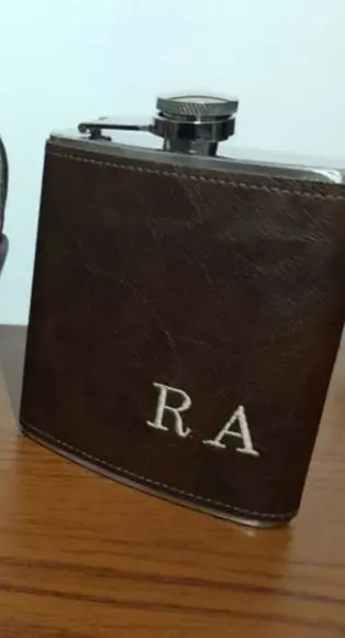 6 Cantil Personalizado Marrom