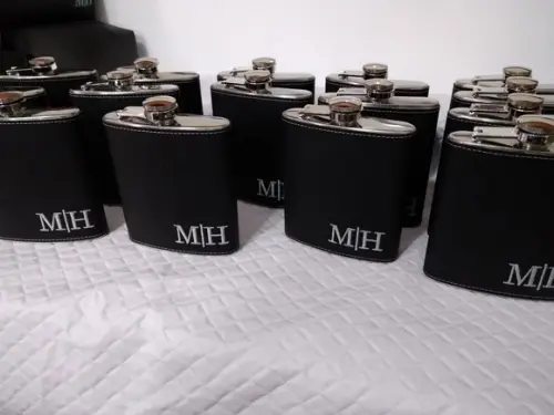 Cantil Em Couro Personalizado