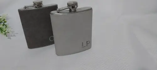 Cantil Personalizado Couro Cinza Claro