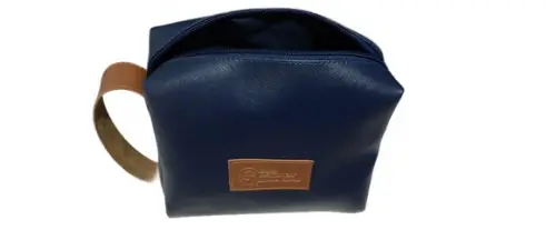 Necessaire