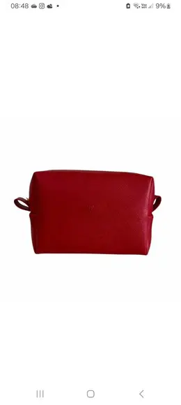 Necessaire