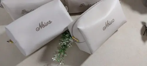 Necessaire em Couro Areia Personalizada
