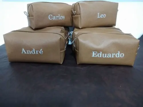 Necessaire em couro cacau