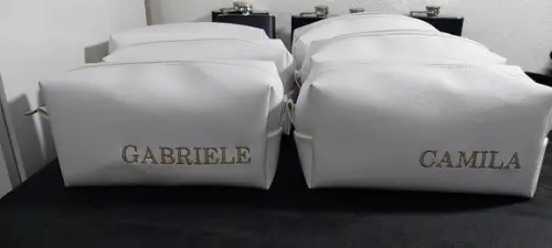 Necessaire em Couro Personalizada