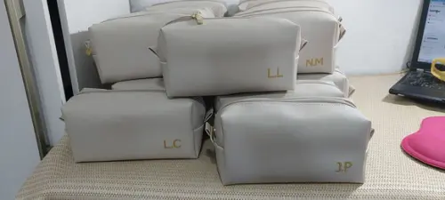 Necessaire em Couro Personalizada Cor Areia