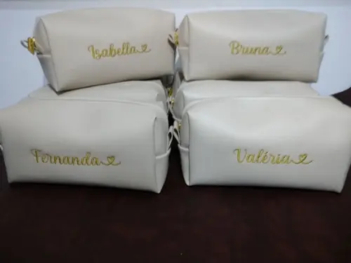 Necessaire em Couro Personalizada m