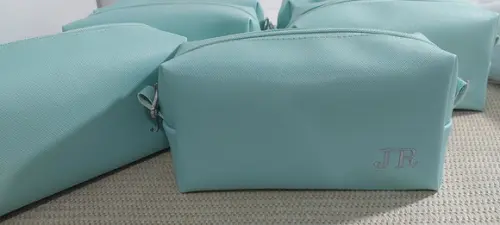 Necessaire em Couro Verde Claro