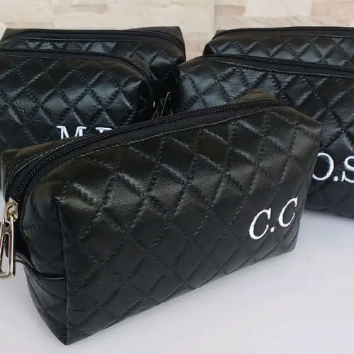 Necessaire masculina em couro
