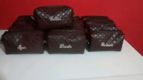 Necessaire masculina em couro