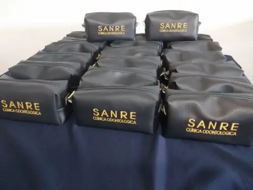 Necessaire Personalizado Em Couro