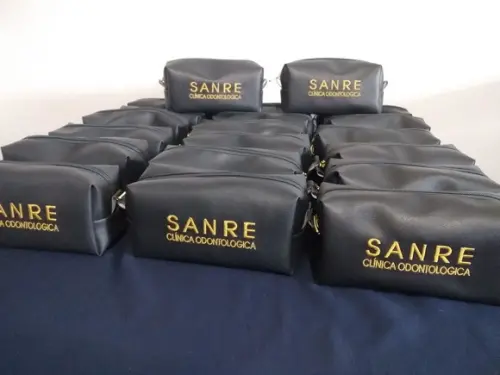 Necessaire Personalizado Em Couro