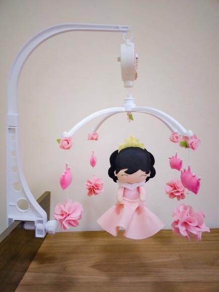 Móbile de berço Musical Princesa