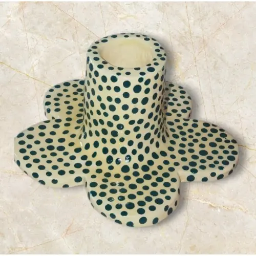 Castiçal Artesanal em Cerâmica Fria Decorativo – Feito à Mão | Porta Vela Elegante para Decoração ( envio imediato)