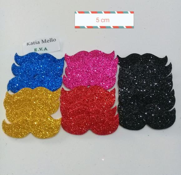 Bigode em eva