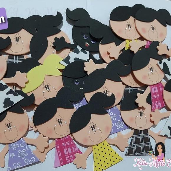 Boneca em eva