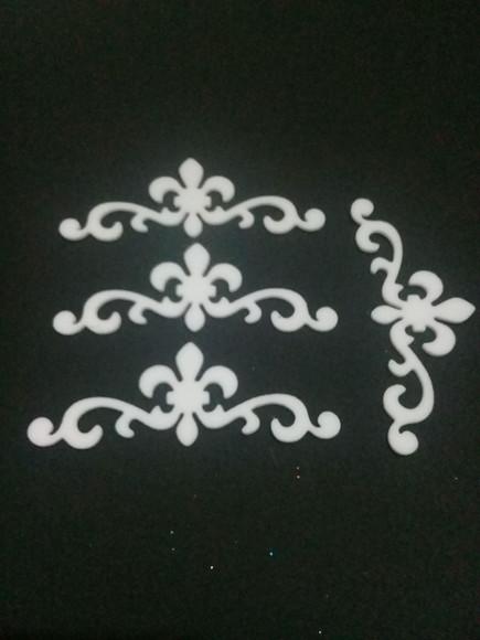 cantoneiras em eva realeza 9 cm