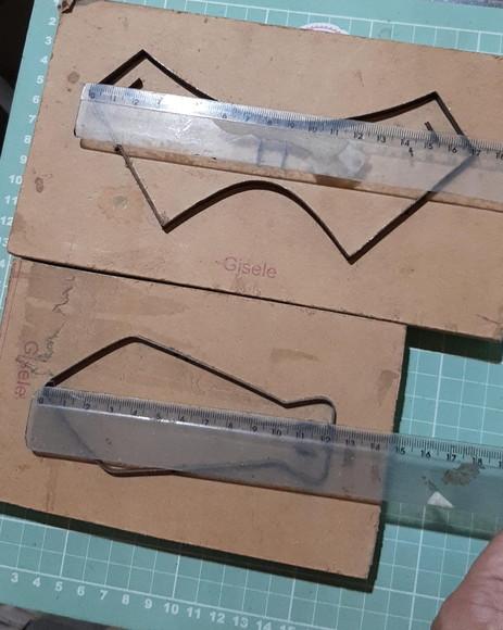 Faca de Corte e Vinco Gravata
