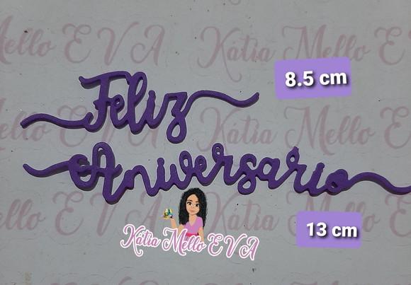 Feliz aniversário em eva 13 cm